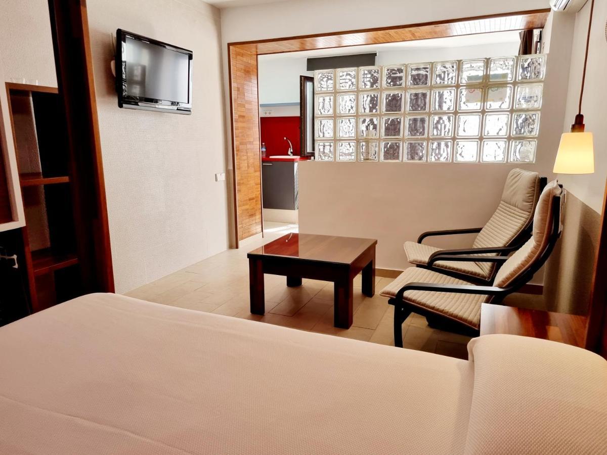 Apartamentos El Arrecife Conil De La Frontera Eksteriør billede