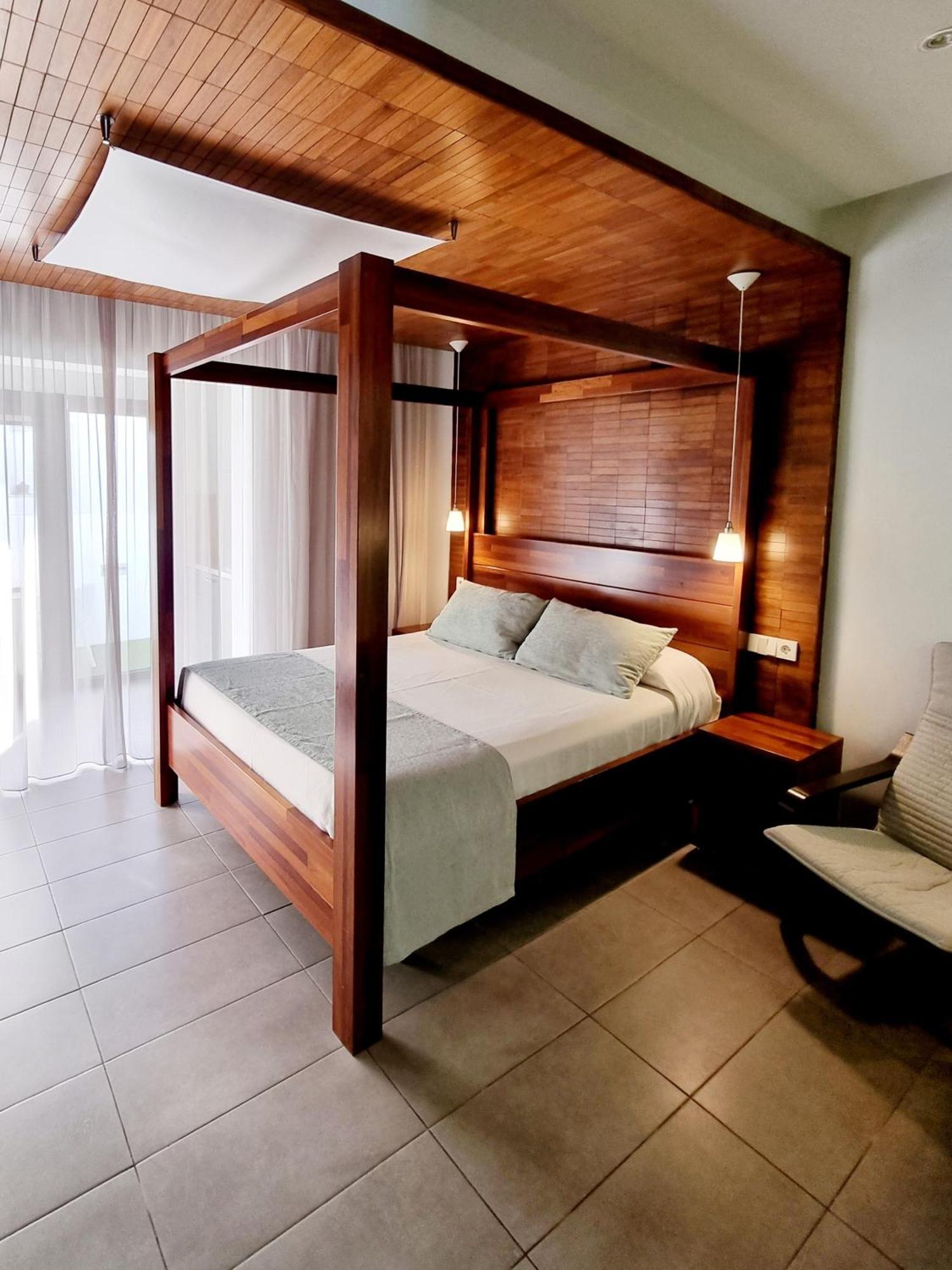 Apartamentos El Arrecife Conil De La Frontera Eksteriør billede