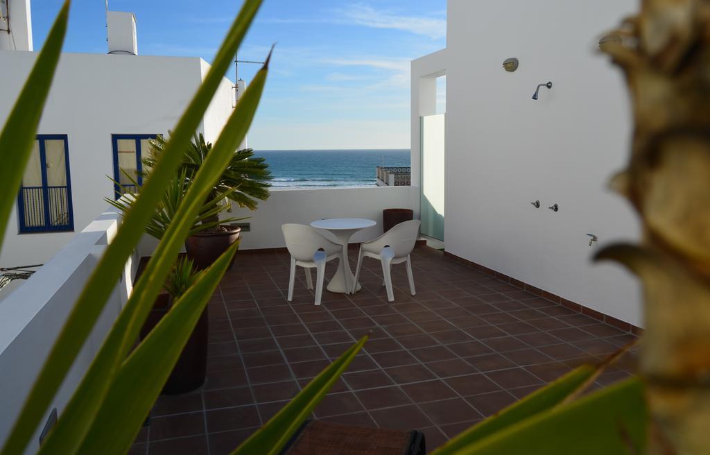 Apartamentos El Arrecife Conil De La Frontera Eksteriør billede